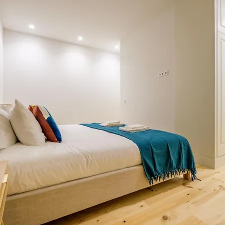 Art Deco 24 Luxury Downtown Metro Ac Daire