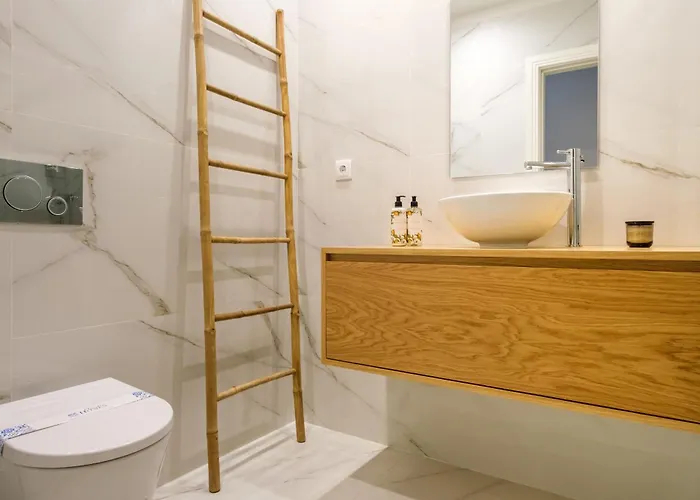 Art Deco 24 Luxury Downtown Metro Ac * Porto